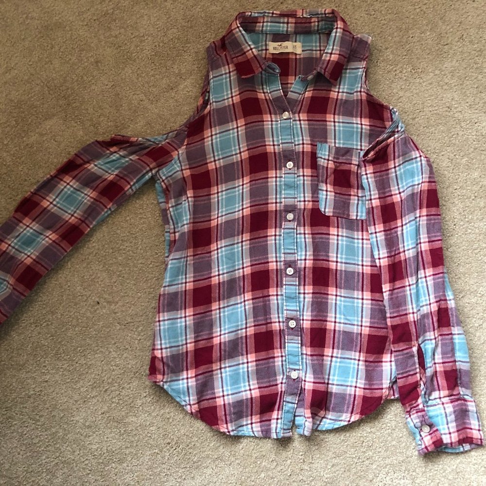 Hollister Blue & Purple Flannel Keyhole Blouse